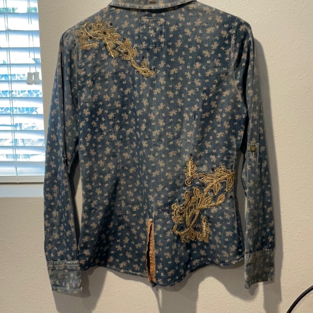 Roar Women's Blue Button Down Shirt with Gold Accents - Picture 3 of 3